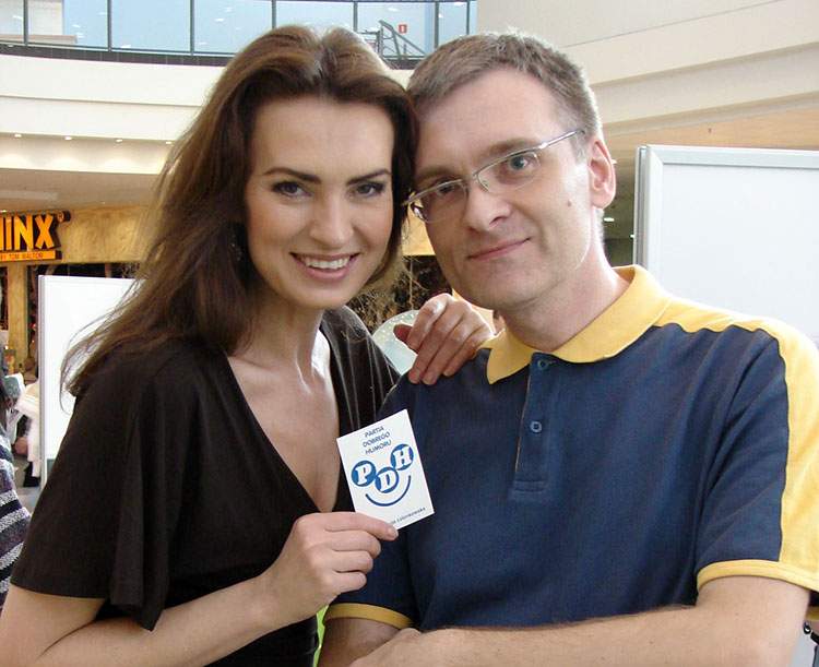 Agnieszka Maciąg modelka Partia Dobrego Humoru