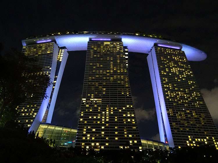 Marina Bay Sands Singapore hotel Singapur ciekawostki architektoniczne