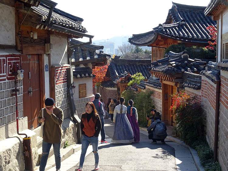 wioska Bukchon Hanok Seul atrakcje Korea Południowa