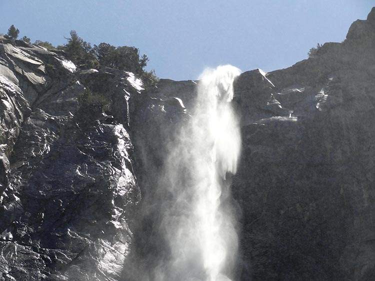 Bridaveil Fall Kalifornia USA