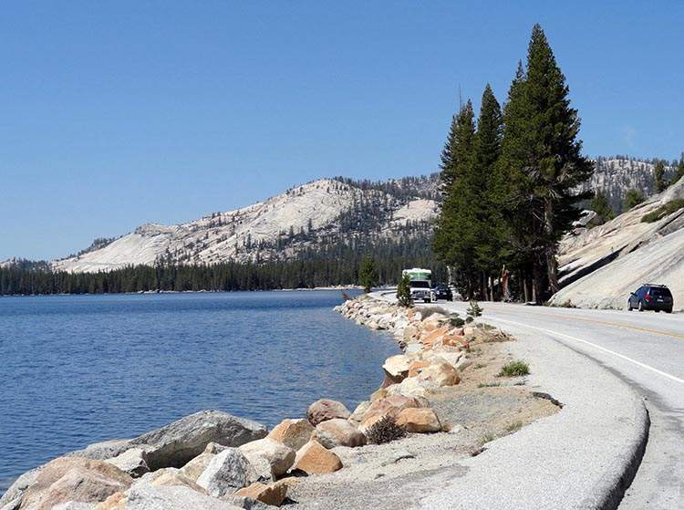 Tenaya Lake Park Narodowy Yosemite Kalifornia USA