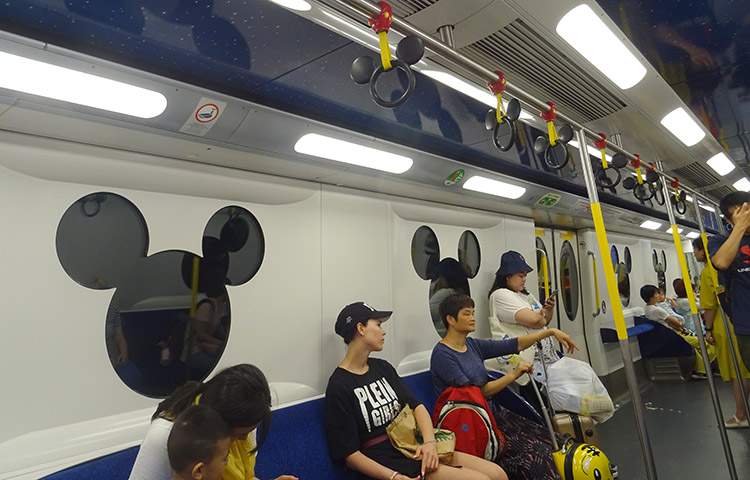 MTR Hong Kong Disneyland metro bilet podróże ciekawostki Airport Express