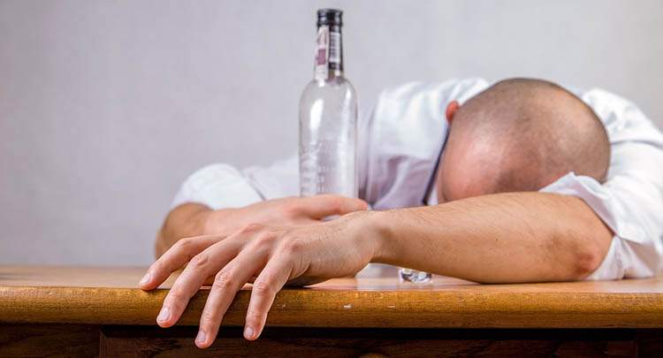 ciąża przesądy ciążowe dziecko alkohol