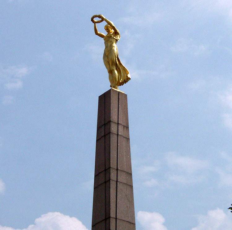 Luksemburg ciekawostki pomnik pamięci