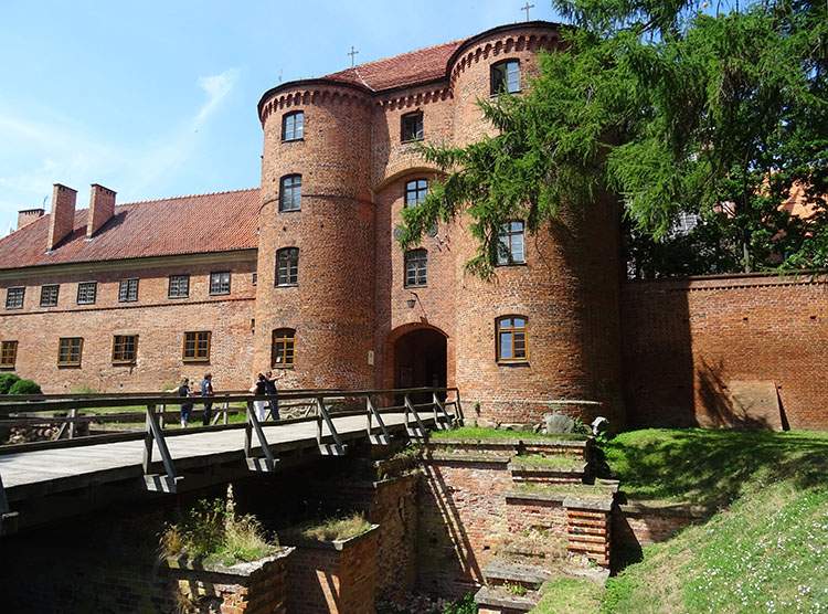 Frombork ciekawostki zamek