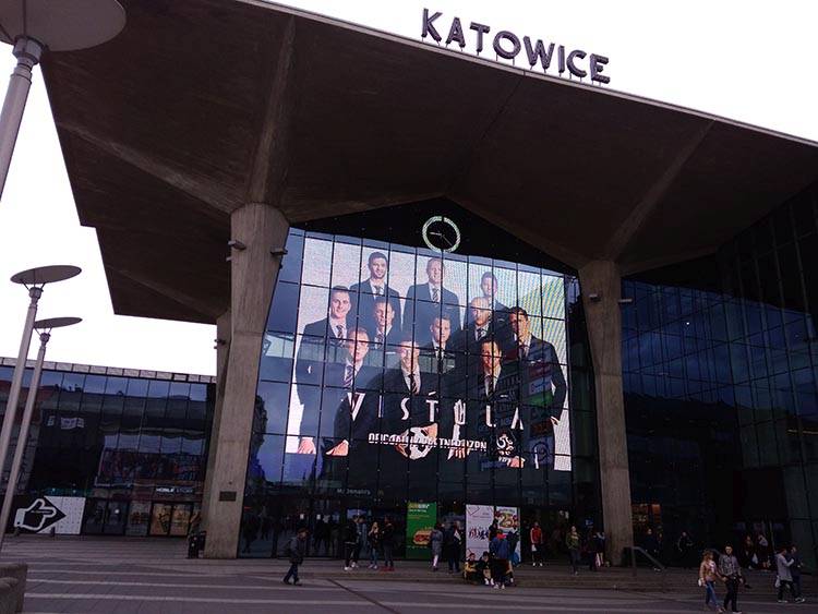 Międzynarodowe Centrum Konferencyjne Katowice MCK katowicki spodek tagi konferencje w Katowicach