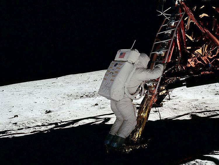 krótkie ciekawostki o kosmosie kosmos kosmonauci planety