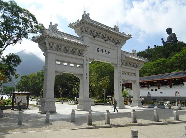 Tian Tan Budda wielki hongkong atrakcje