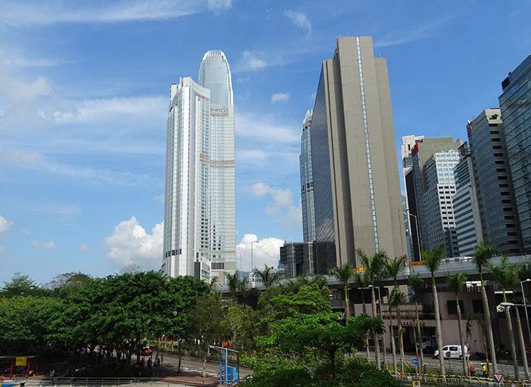 Nina Tower Hong Kong miasto Hongkong wieżowce architektura