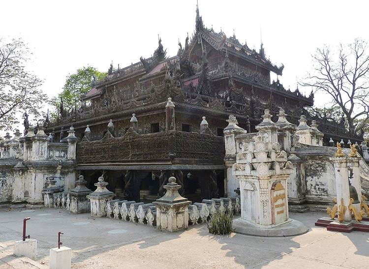 Shwenandaw Kyaung Mandalay Birma atrakcje Mjanma