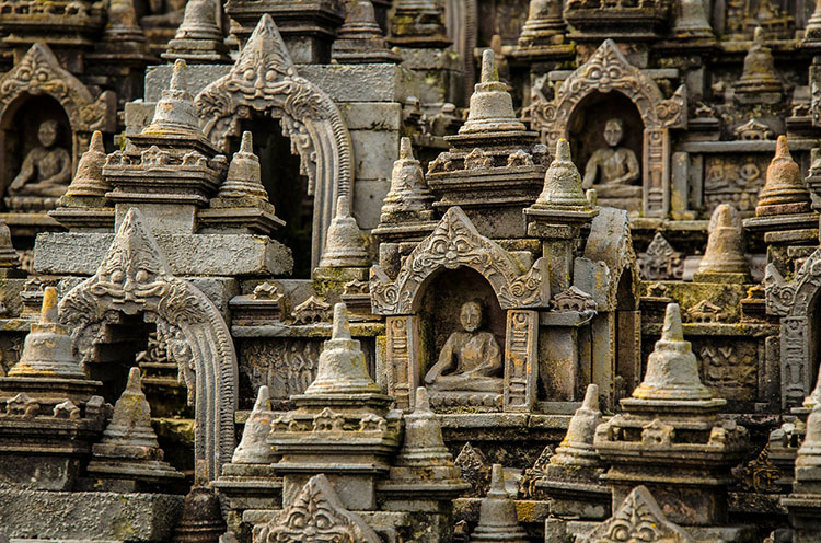Borobudur świątynia zwiedzanie Jawa atrakcje Indonezja