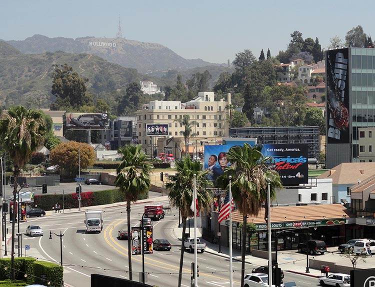 Hollywood Sign znak ciekawostki zdjęcia historia litery
