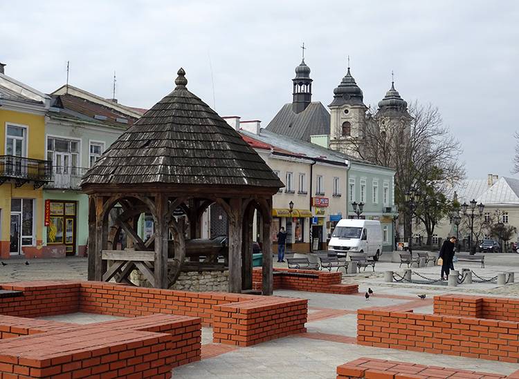 Rynek ulica Łuczkowskiego Chełm ciekawostki atrakcje zabytki
