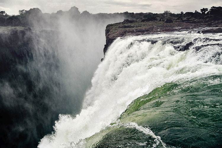 Victoria Falls Wodospady Wiktorii Afryka atrakcje