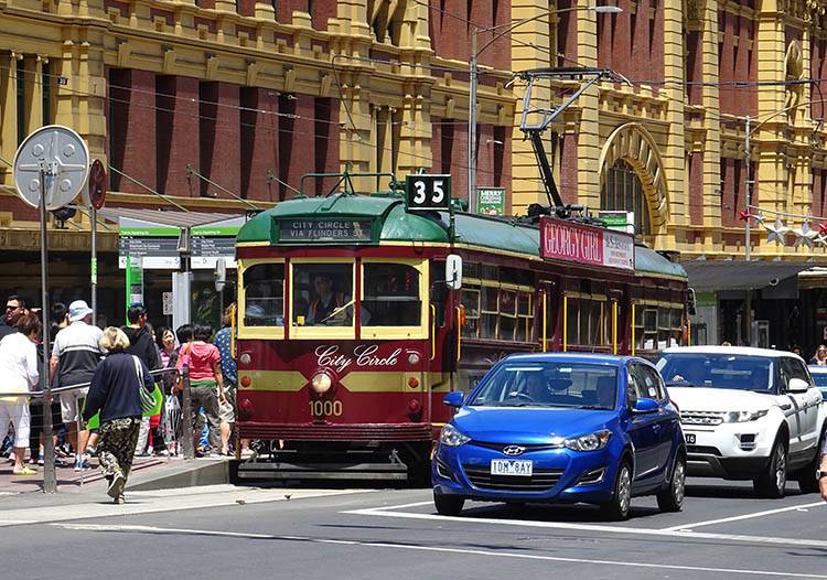 zabytkowy tramwaj 35 Melbourne ciekawostki atrakcje Australia