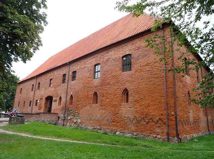 zamek krzyżacki Ostróda ciekawostki atrakcje zabytki
