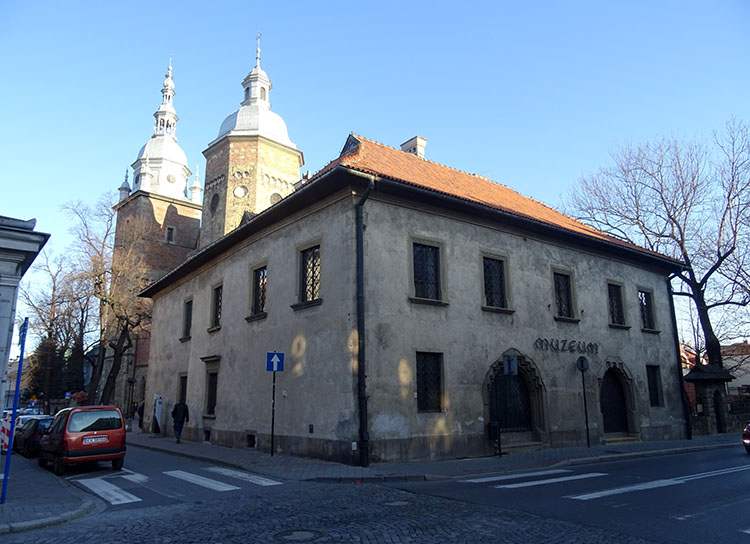 muzeum Nowy Sącz ciekawostki zabytki