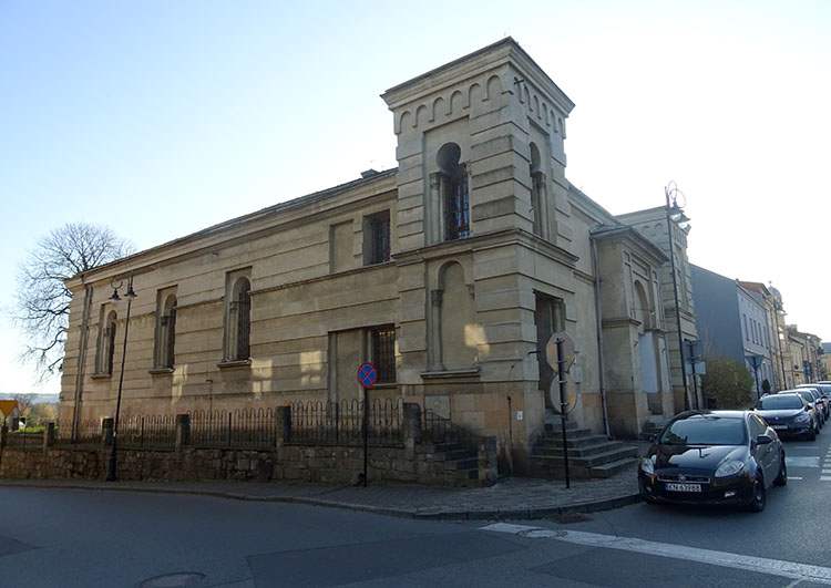 synagoga Nowy Sącz ciekawostki zabytki