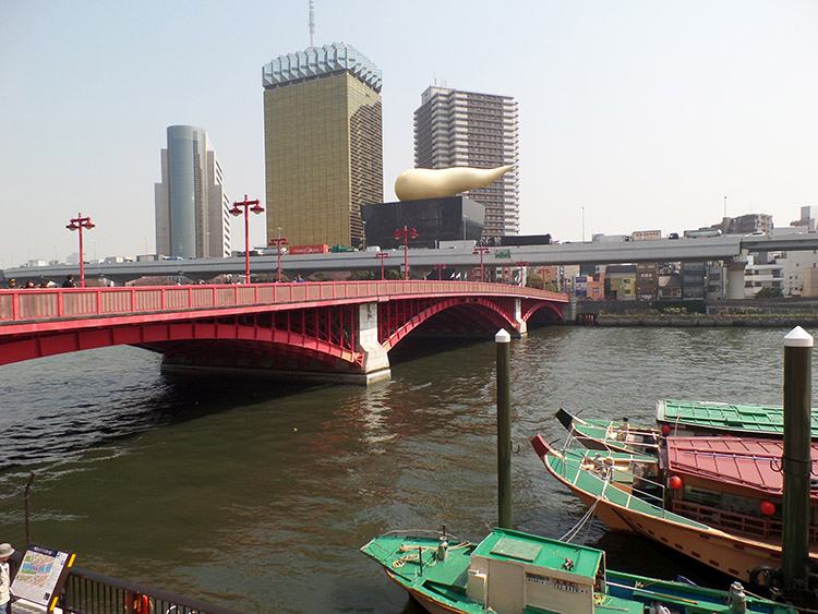 Asashi Tokio piwo browar unko biru Sumida Japonia beer Japan Tokyo