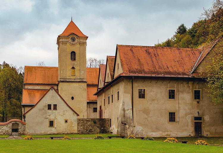 Czerwony Klasztor góry Pieniny ciekawostki atrakcje