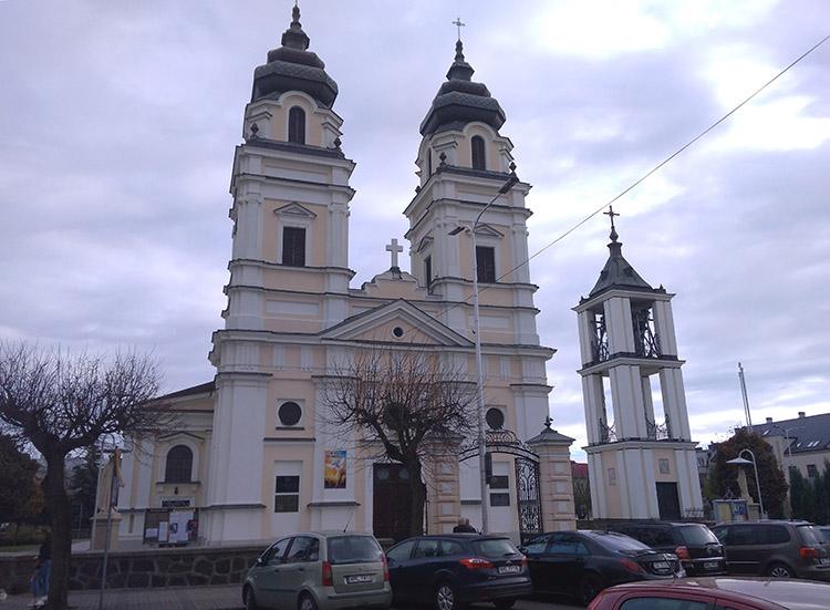 Kościół świętej Trójcy Mława ciekawostki