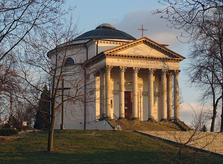 Kościół Wniebowzięcia  Puławy ciekawostki atrakcje zabytki