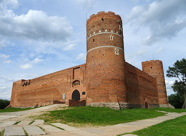 zamek Ciechanów ciekawostki atrakcje zabytki