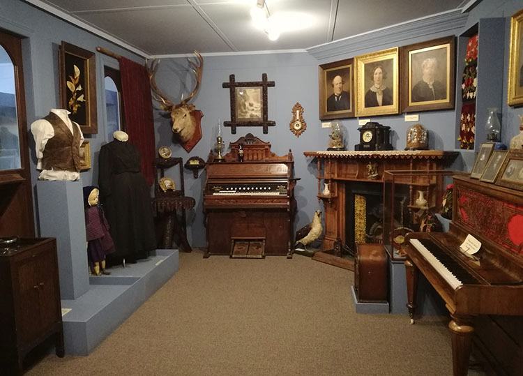 Hokonui Moonshine Museum muzeum bimber Gore ciekawostki Nowa Zelandia