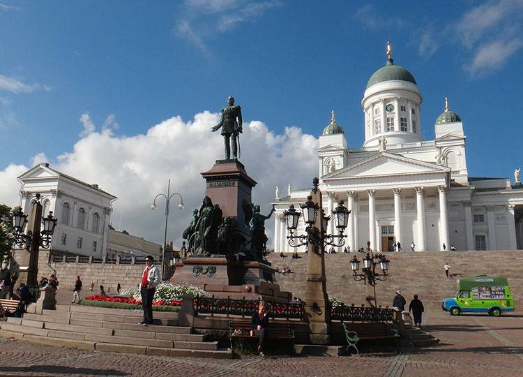 miasto stolica Finlandii Helsinki ciekawostki informacje atrakcje
