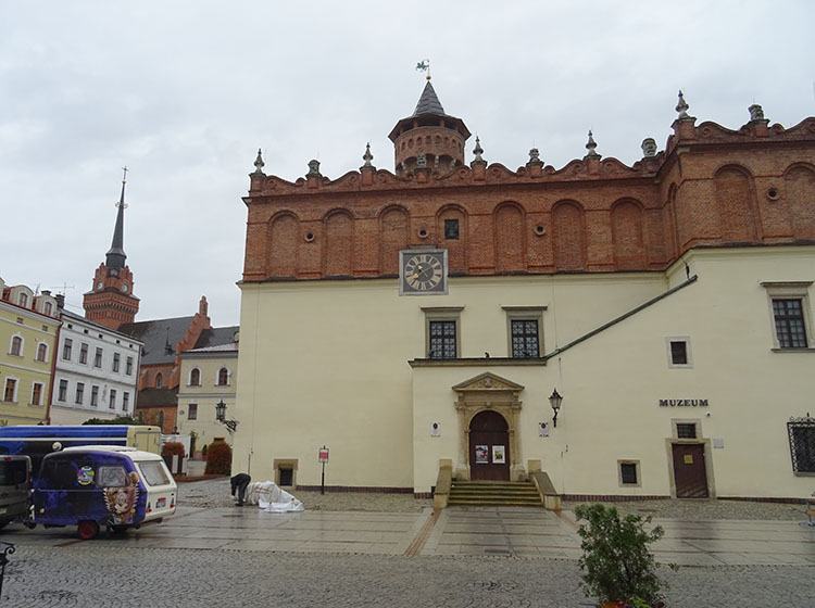 ratusz muzeum Tarnów ciekawostki zabytki atrakcje