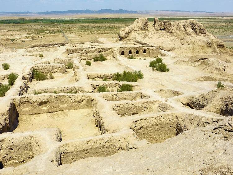 Tamanna Kala pustynna twierdza Uzbekistan ciekawostki atrakcje