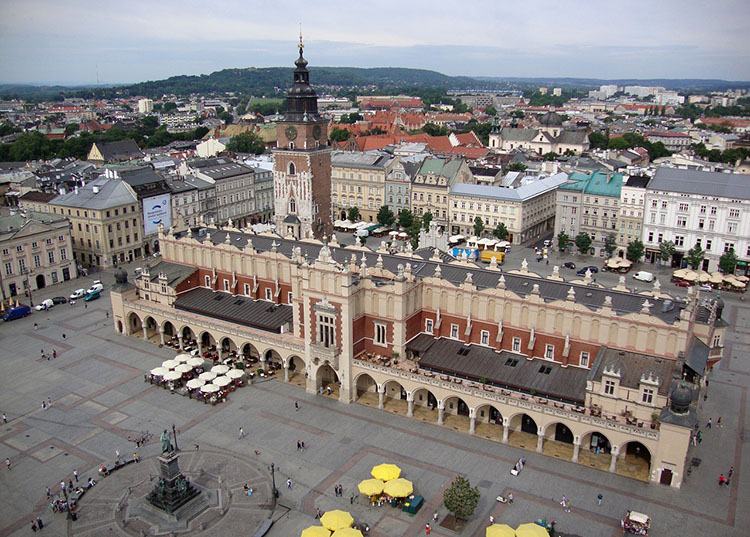 Kraków -Sukiennice koronawirus ciekawostki o koronawirusie