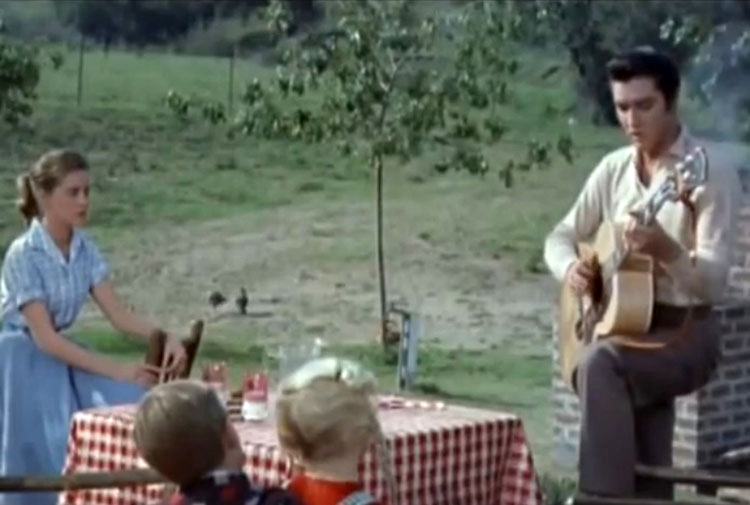Loving You Dolores Hart Elvis Presley film ciekawostki filmy