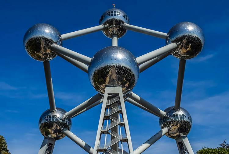 Bruksela ciekawostki o Brukseli Belgia atomium