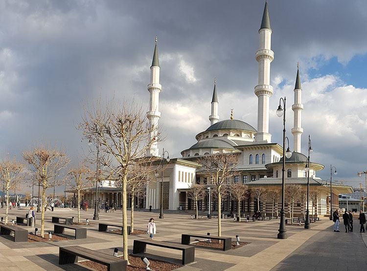 meczet miasto Ankara ciekawostki atrakcje Turcja stolica zabytki