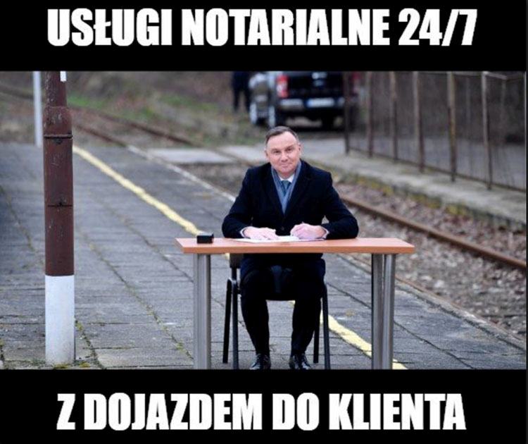 prezydent Andrzej Duda memy peron Końskie ustawa