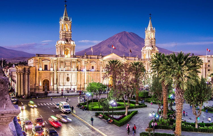 Arequipa miasto peruwiańskie atrakcje wakacje