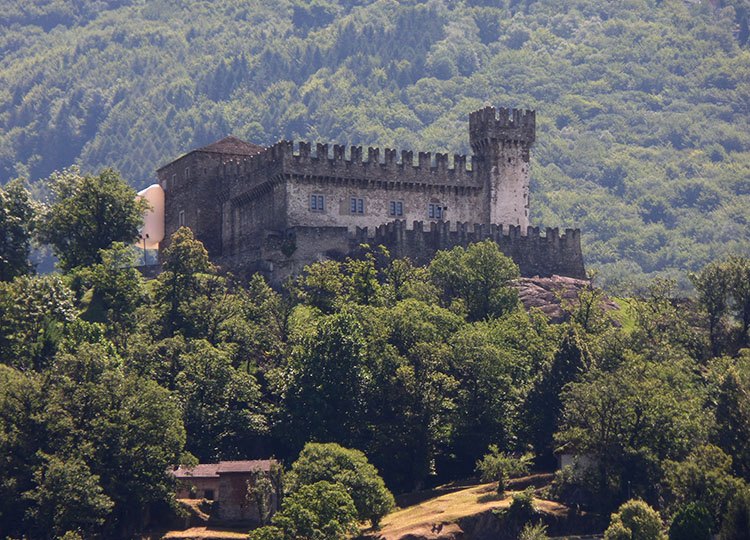 Castello di Sasso Corbaro Bellinzona ciekawostki Szwajcaria atrakcje zabytki