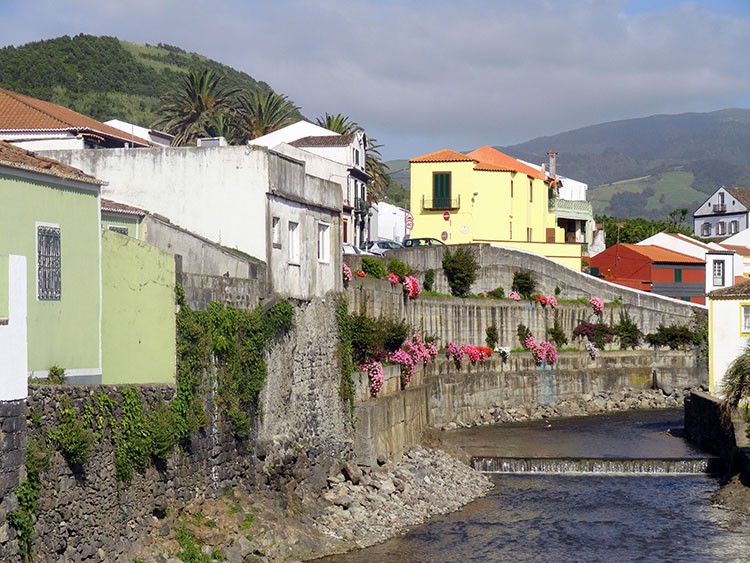 Ribeira Grande Sao Miguel ciekawostki atrakcje Portugalia