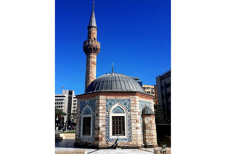 meczet Izmir miasto ciekawostki Turcja atrakcje