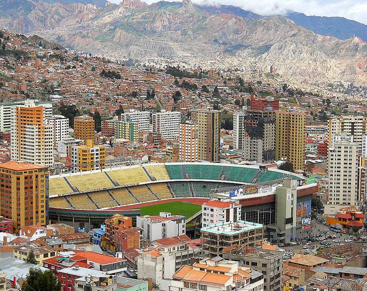 stadion Hernando Sile Stadium La Paz ciekawostki Boliwia atrakcje