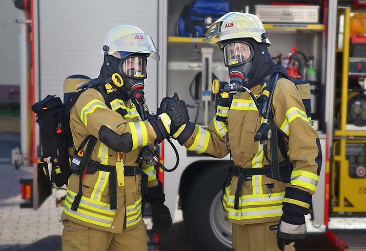 strażacy respirator ciekawostki historia respiratory oddychanie działanie
