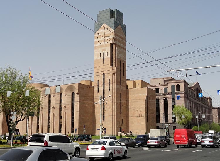 Urząd Miasta Erywań ciekawostki atrakcje zabytki Armenia Yerevan