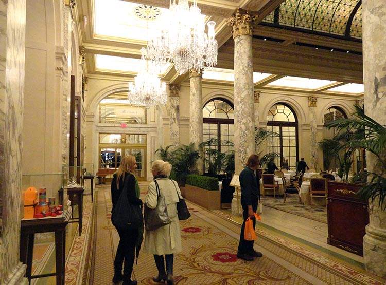 Hotel Plaza Nowy Jork Kevin sam w Nowym Jorku ciekawostki film