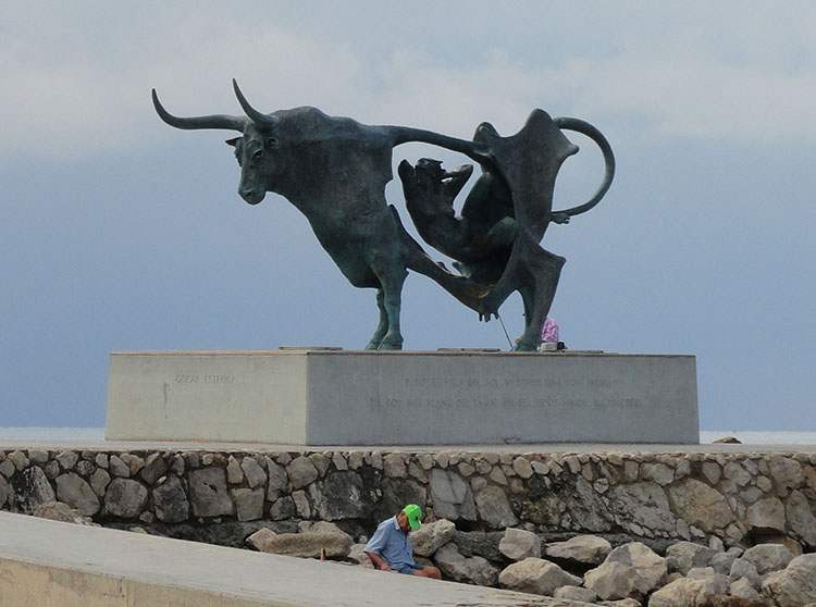 plaża byk Vilanova i la Geltru ciekawostki Katalonia Hiszpania