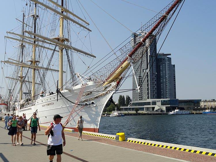 statek Dar Pomorza Gdynia ciekawostki atrakcje zabytki co zobaczyć Trójmiasto