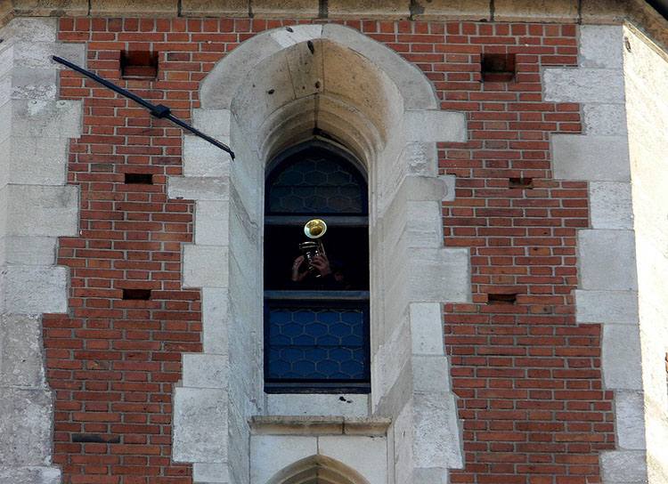 trębacz kościół hejnał mariacki Kraków ciekawostki krakowski rynek