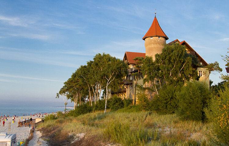 hotel plaża Łeba ciekawostki atrakcje