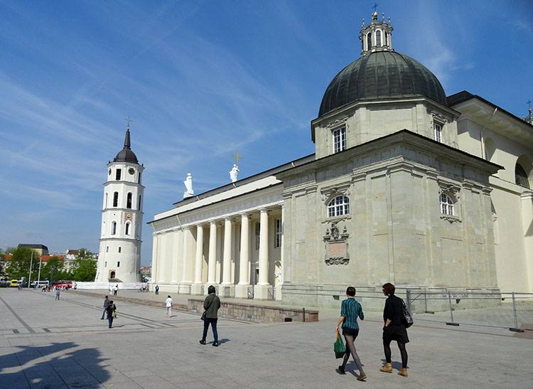 katedra plac katedralny w Wilnie