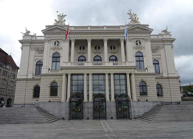 opera Zurych ciekawostki atrakcje Szwajcaria